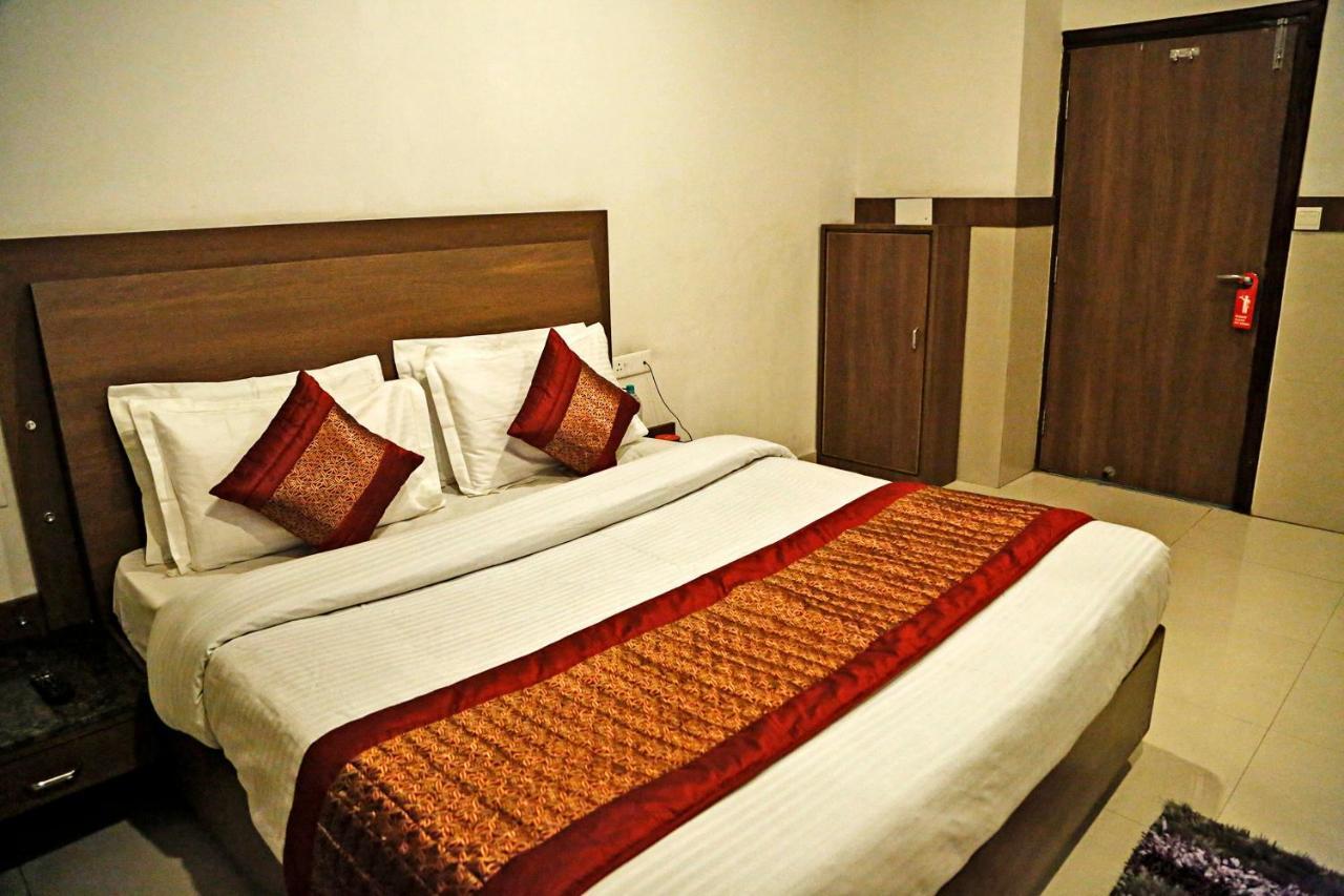 Capital O 4302 Hotel Imperial Lodge Jammu Luaran gambar